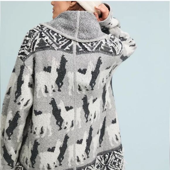 Anthropologie💗Llama Knit Cardigan Small Medium Alpaca Akemi + Kin - Picture 3 of 11